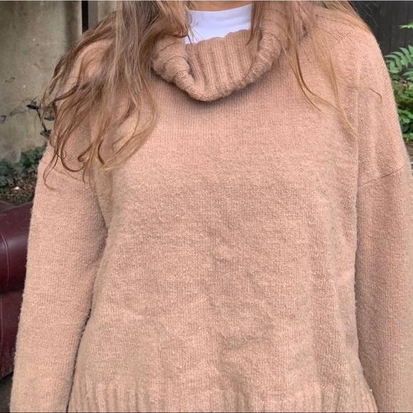 Turtle neck - Picture 3 of 3